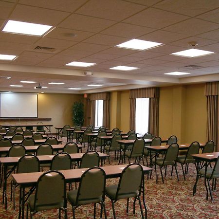 Hampton Inn & Suites Фредериксбург Екстериор снимка