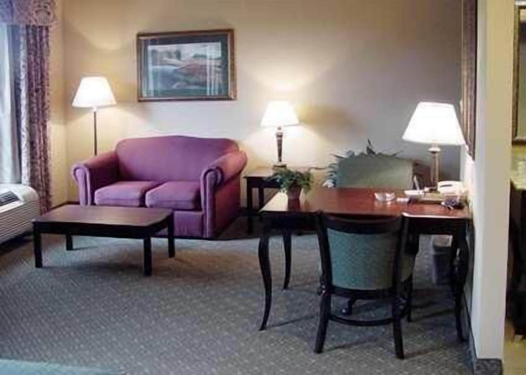 Hampton Inn & Suites Фредериксбург Екстериор снимка