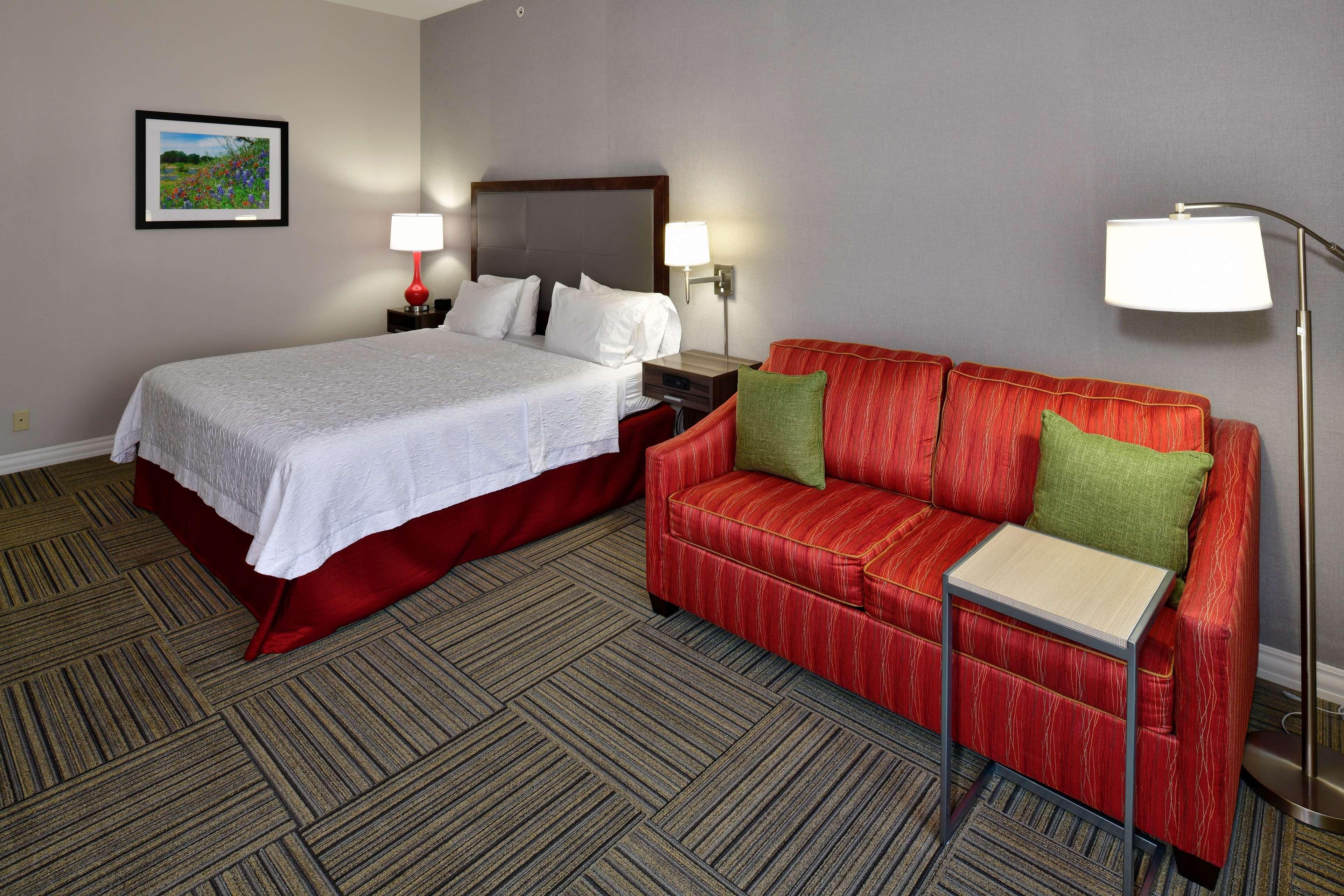 Hampton Inn & Suites Фредериксбург Екстериор снимка