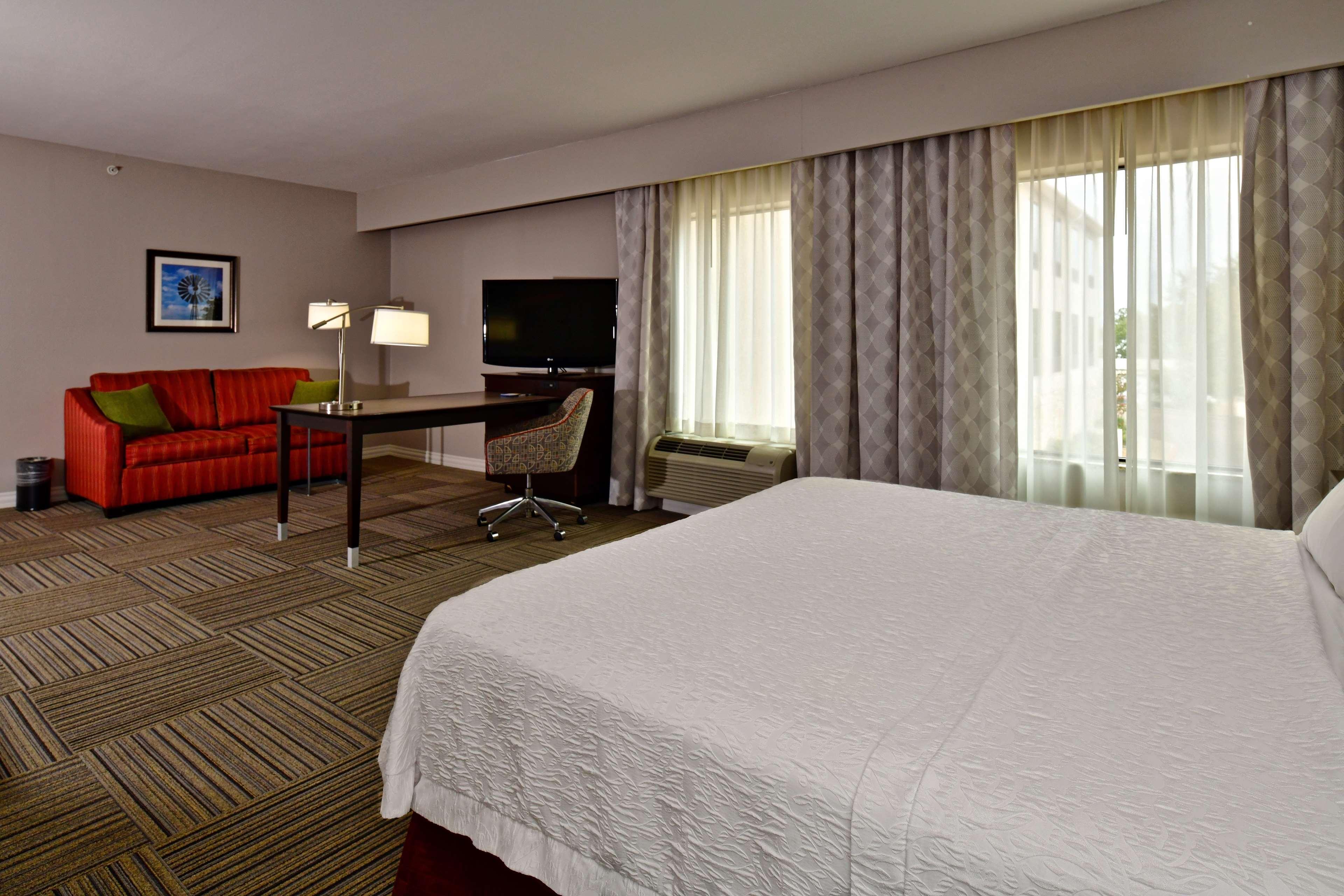 Hampton Inn & Suites Фредериксбург Екстериор снимка